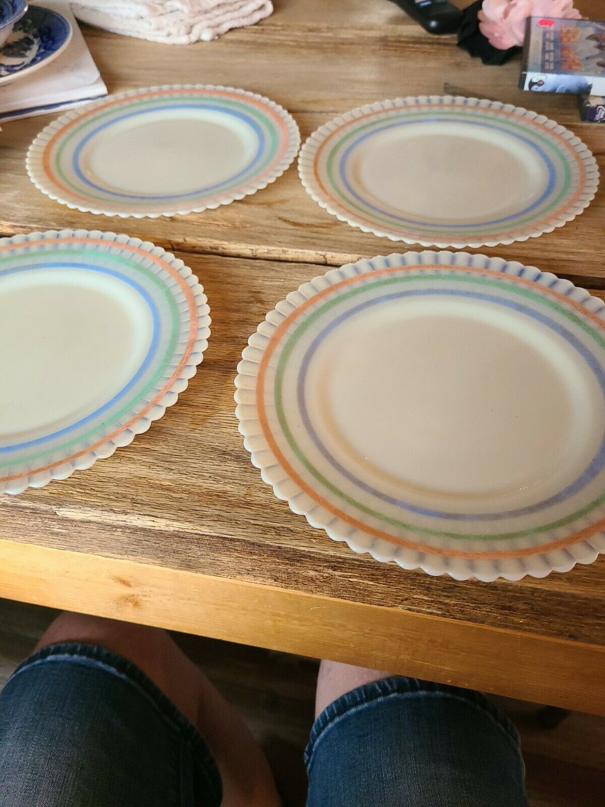 Petalware Depression Glass Plates Set Of Four